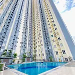 Luxx Haven Staycation - Quezon City