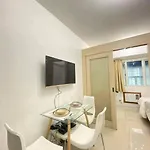 1 Bedroom Condo At Sea Residences 5Mins Walk To Mall Of Asia