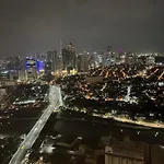 Near Bgc 1Br Wi-Fi Netflix Balcony Skyline