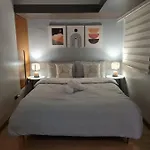 Cozy 2Br In Bgc Near Golf Course - B Fort Tb