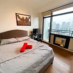 Luxury 2Br Penthouse In Gramercy, Makati