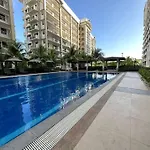 Modern Style 2Br Condo Good For 6 Packs Near Naia