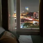 Cozy Studio Unit With Netflix In Alabang
