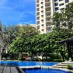 Penthouse Condo Unit Near Airport Naia