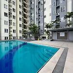 Chic City Nook At Victoria Sports