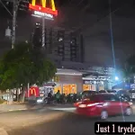 1Br Or 2Br Staycation In Quezon City 2