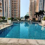 A2J Luxury Studio Venice Suite Near Venice Mall