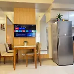 1 Bedroom Uptown Bgc Cozy Condo Netflix 200Mb Wi-Fi