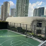 Vibrant 1Br Acqua Livingstone With Netflix, Pool & Gym