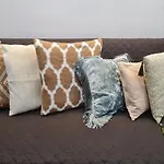 Spring Residences 1 Bedroom Deluxe Near Airport