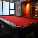 Studio With 200Mbs Internet, Netflix & Great View Of Manila