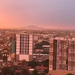 Beautiful 1Bed Condo Nr Airport, Moa, Makati, Bay