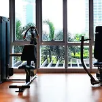 Luxestaysmnl Coastal Chic Netflx 380Mbps Pool Bgc