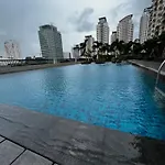 Large Studio Cubao With 2 Beds