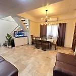 House A - Bahay Bakasyunan In New Intramuros Village, Old Balara Q.C