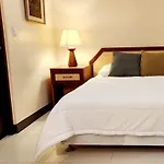 Casa Antonio At Viceroy Mckinley Hill