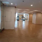 Ms Familyroom-300Mbps-Netflix-Naiat3-Resortword-Savoy