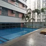 Ms Familyroom-300Mbps-Netflix-Naiat3-Resortword-Savoy
