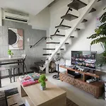 A2J Luxury 3Br Loft Bgc Near High Street Taguig