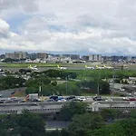 Condo Deluxe Near Naia Terminal 3