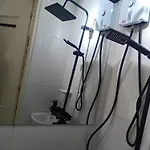 Alabang Studio Unit W/ High Speed Fiber Wifi