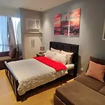 Bright Comfy Room W/Wifi Near Makati/Manila/Philippines