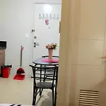 Condo Suite At 150 Newport Near Naia T3