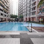 Longterm Stay Only