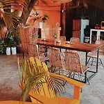 Bay Garden: Tropical Pool Villay