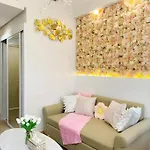 #17-2 Trees Residences Tower9