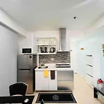 Artist\'S Haven Creative Condo At Azure