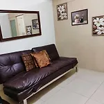 Sea Residences Moa - Karla