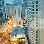Cozy View Bgc Staycation