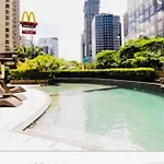 Cozy View Bgc Staycation