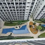 Reyes Staycation Shore 2 Tower 2 Smdc Residences
