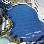 2Br With Wifi, Pool, & Smart Tv, Near Naia