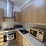 Stayhere Bgc City Studio In Soma Near Sm Aura