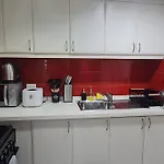 Big 2Br Near Burgos Circle, Highstreet, St Lukes - B Parklane T1