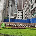Cozy Condo Mandaluyong With Wifi & Near Train Station