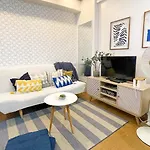 Cozy Condo Mandaluyong With Wifi & Near Train Station