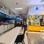 1Br Unit Condotel W Balcony Fame Residences -Fm32