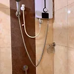 Fernhouse Affordable Cozy Central 2Br Condo Unit In Malate Manila