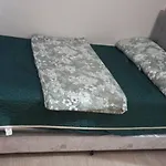 Comfy 1 Bedroom With Netflix & Free Wifi - Trees Residences Condominium