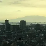 Sunset View2 Bahamas - The Beacon, Makati