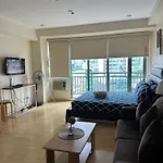 Cozy Studio Unit In Soho Central Private Residences