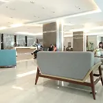 Free Wi-Fi Luxurious Haven By The Bay - 2Br Near Moa Picc Ccp