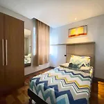 Big Family Suite With 200Mbps Wi-Fi In Makati Ave