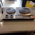 Big Family Suite With 200Mbps Wi-Fi In Makati Ave