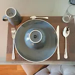 The Staycation - Serviced Rooms