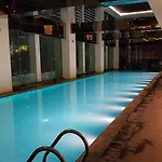 Gramercy Residences 59Th Flr Warm Cozy One-Bedroom